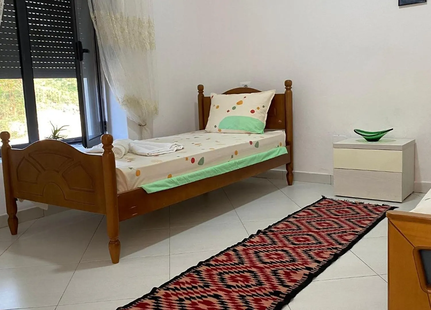 Villa Meta - Welcoming You With Byrek & Traditional Meals Gusmar Албания